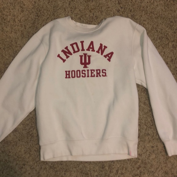 Sweaters - Indiana University medium crewneck sweatshirt